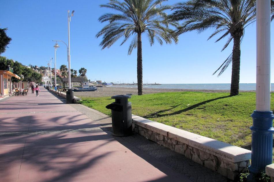 Piso 110M² En El Palo Con Parking Cerca De La Playa Lägenhet Málaga Exteriör bild