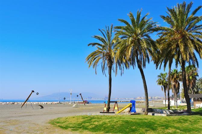 Piso 110M² En El Palo Con Parking Cerca De La Playa Lägenhet Málaga Exteriör bild